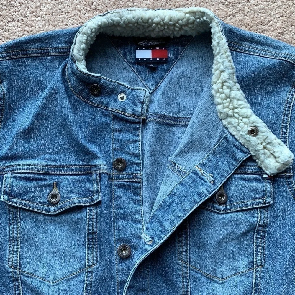 Tommy Hilfiger Tommy jeans jean jacket with sherpa